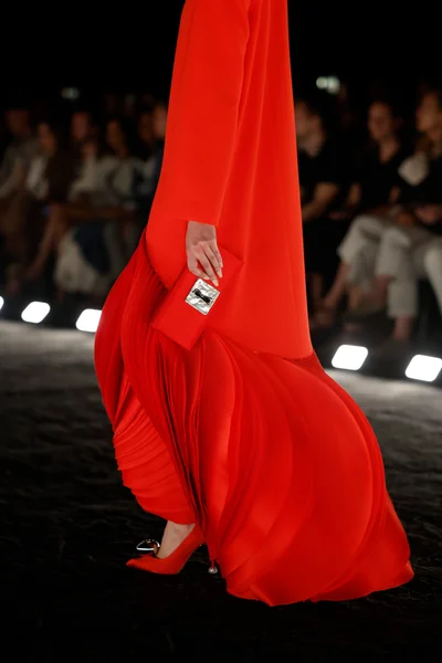 Look 94